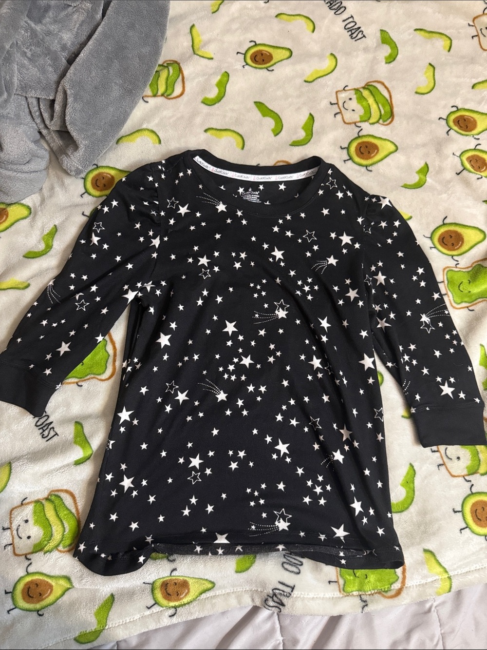 Cuddl Duds Black Star-Print Quarter Sleeve Pajama Top